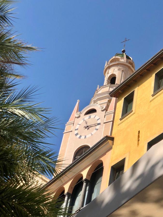 Appartamento Ai Piedi Della Pigna Сан Ремо Екстериор снимка